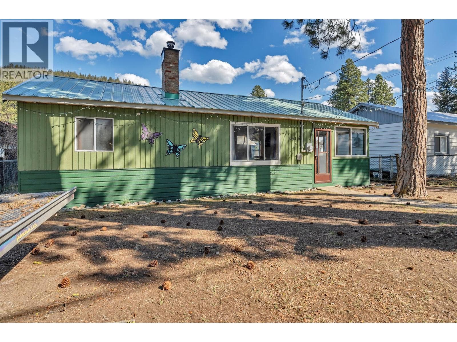2615 Nicola Avenue photo 4