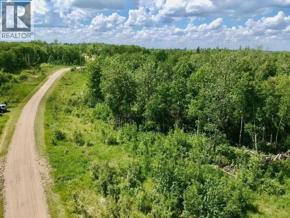 62, 50226 Range Road 204 photo 5