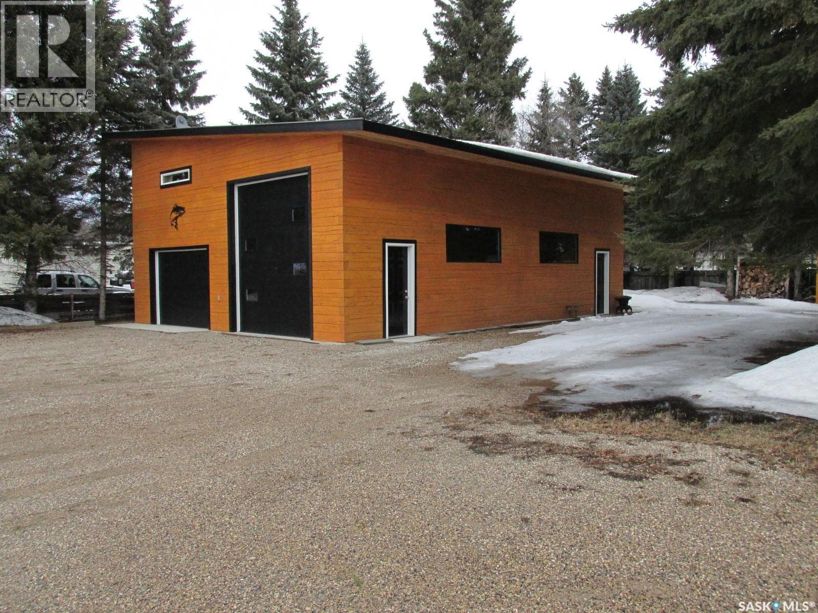 1 bed 1 bath single family at 109 Rustad AVENUE — $325,000