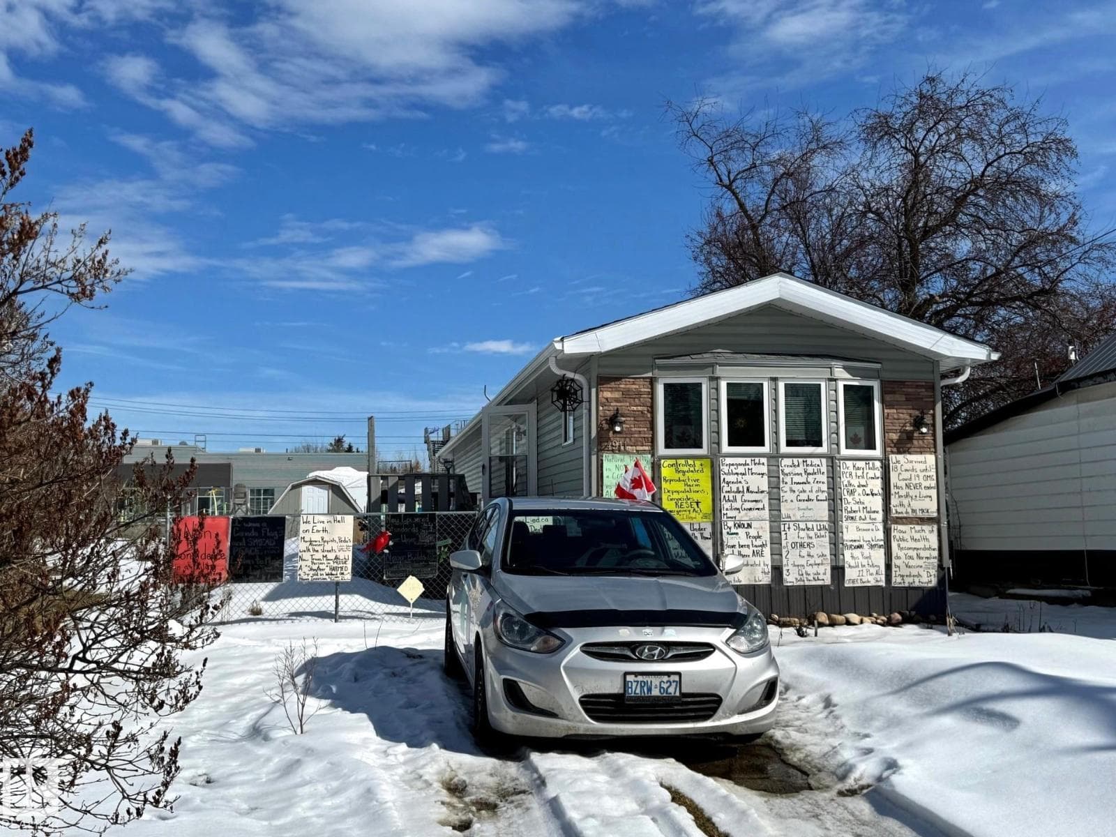 2 bed 1 bath single family at 4911 52 ST — $129,900