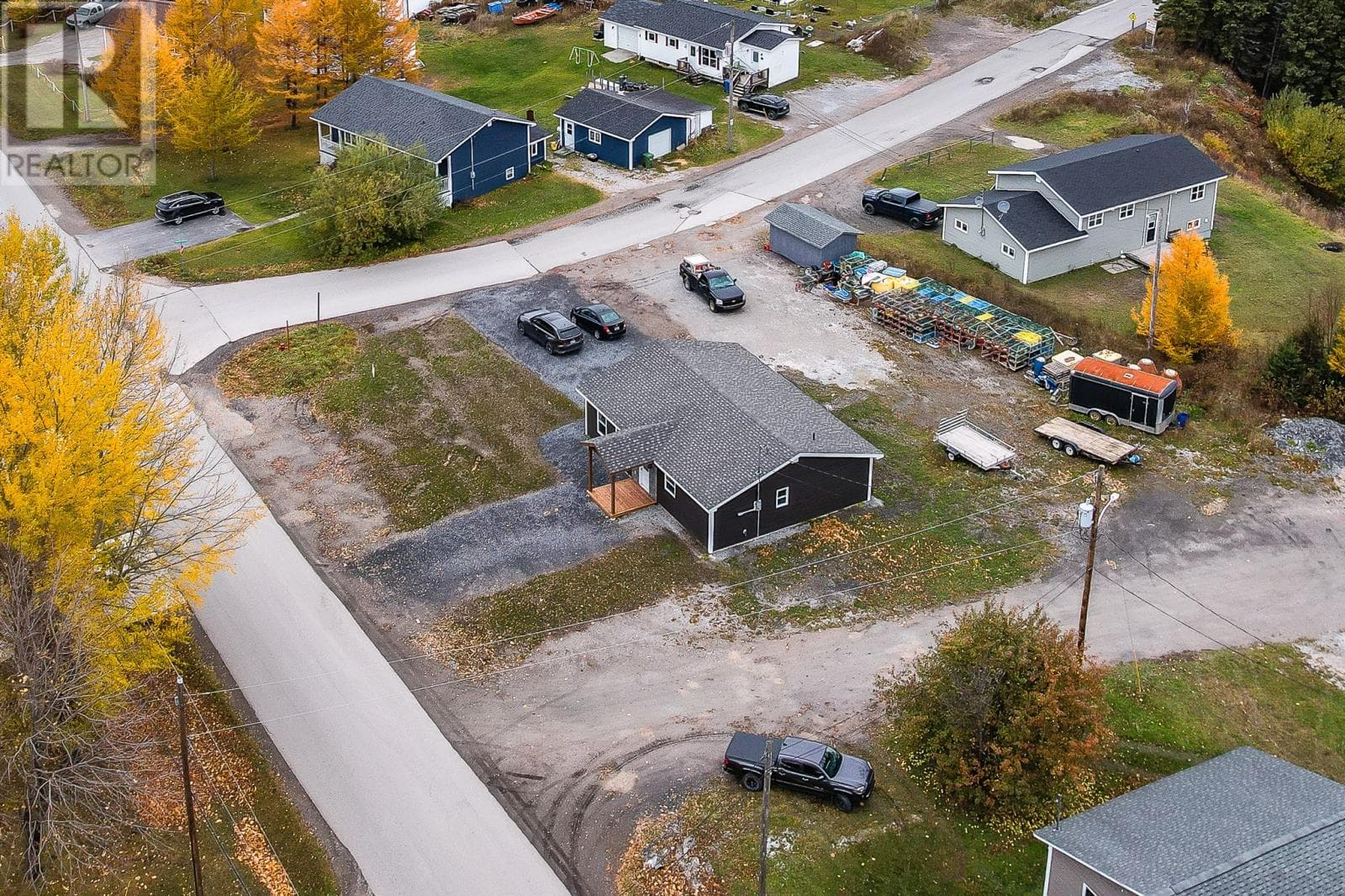 51 Hillview Road photo 2