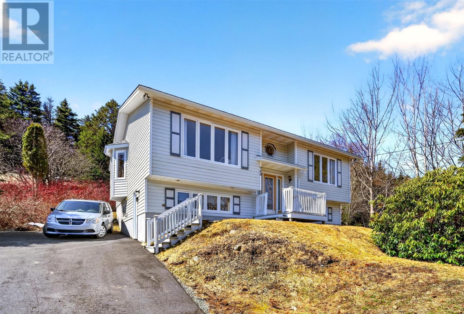 3 bed 2 bath single family at 940 St Thomas Line — $319,900