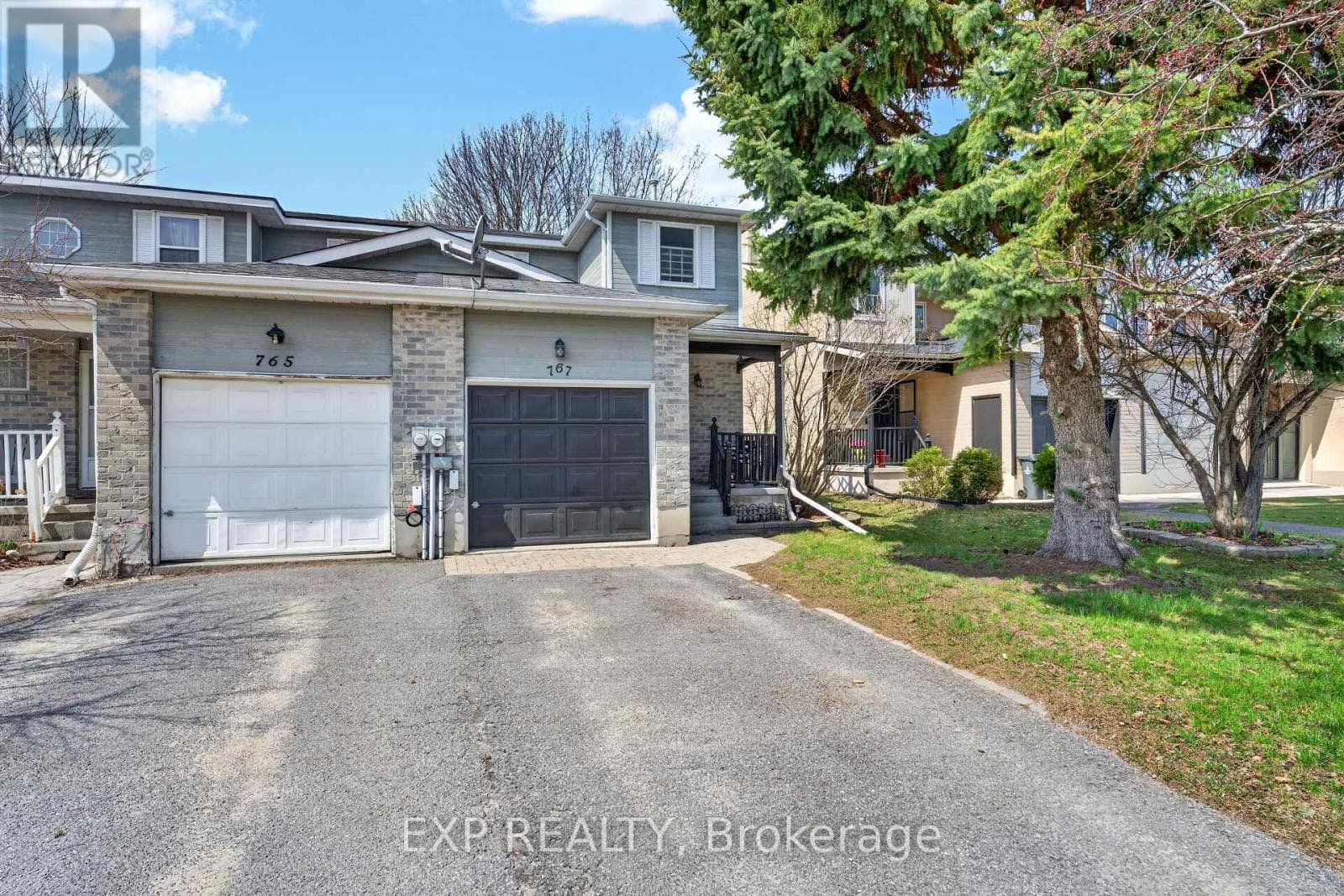 767 LITTLESTONE CRESCENT photo 2