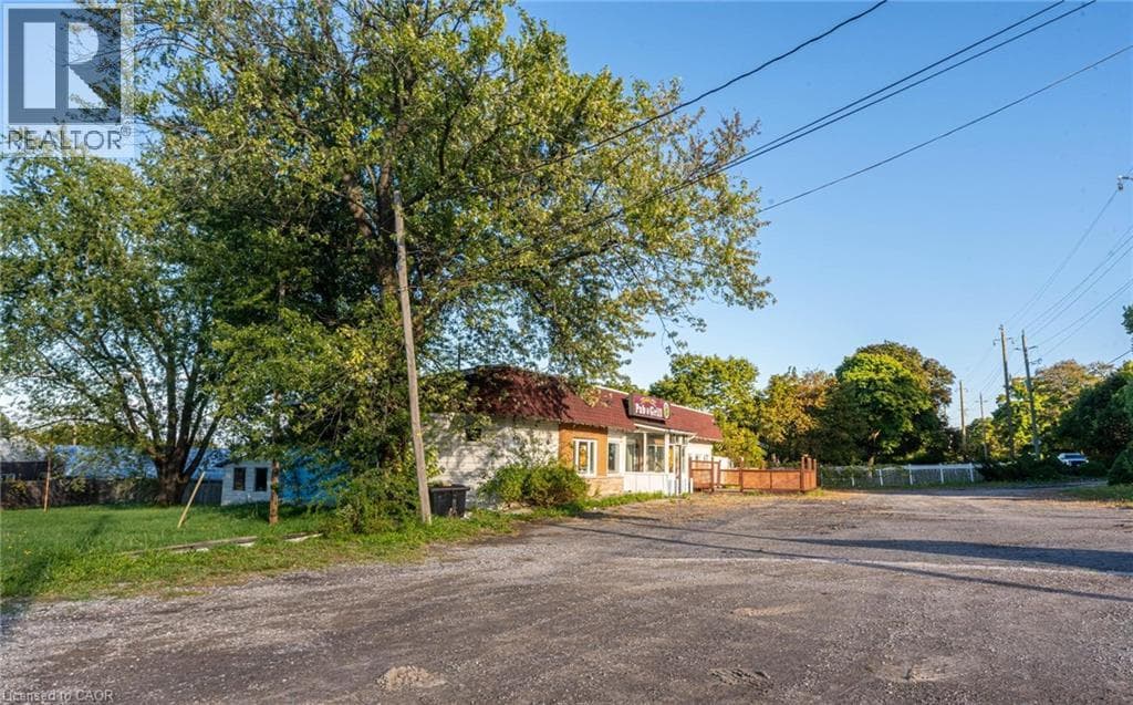 5391 KING Street photo 3