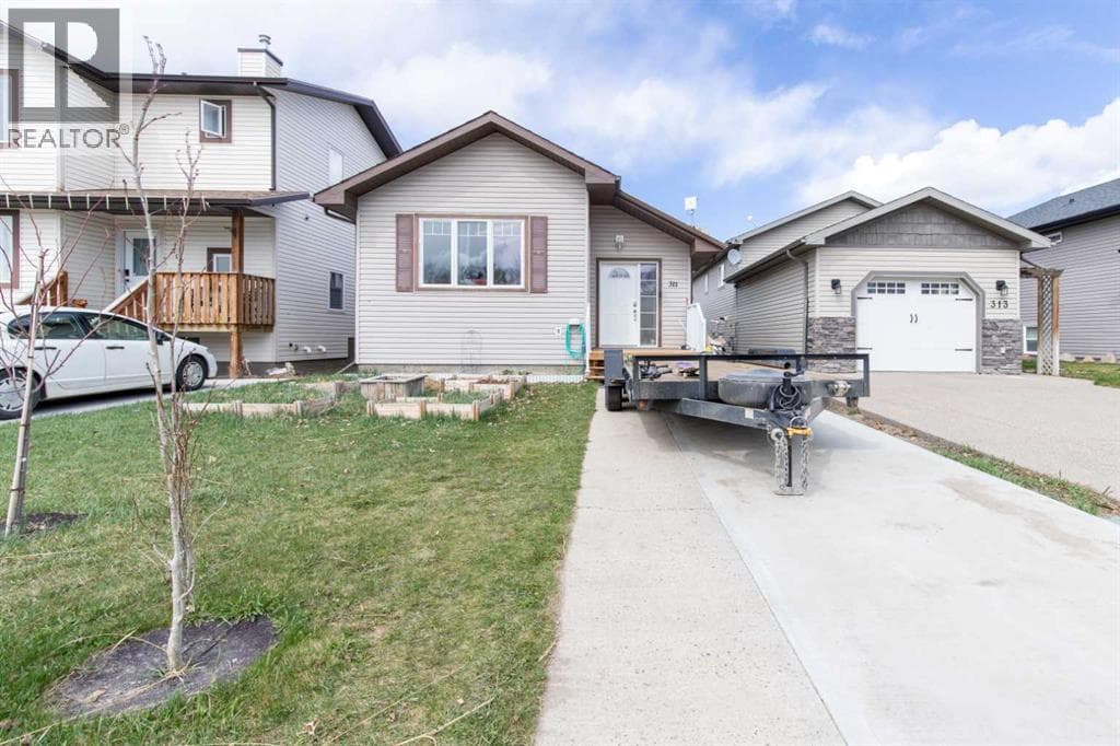 5 bed 2 bath single family at 311 Barons Street — $378,000