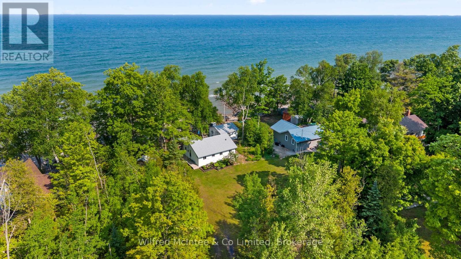 415 BRUCE ROAD 13 photo 2