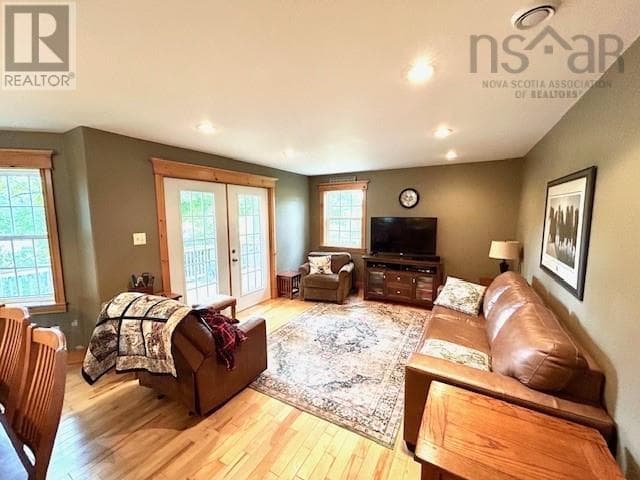 1143 Upper River John Road photo 5