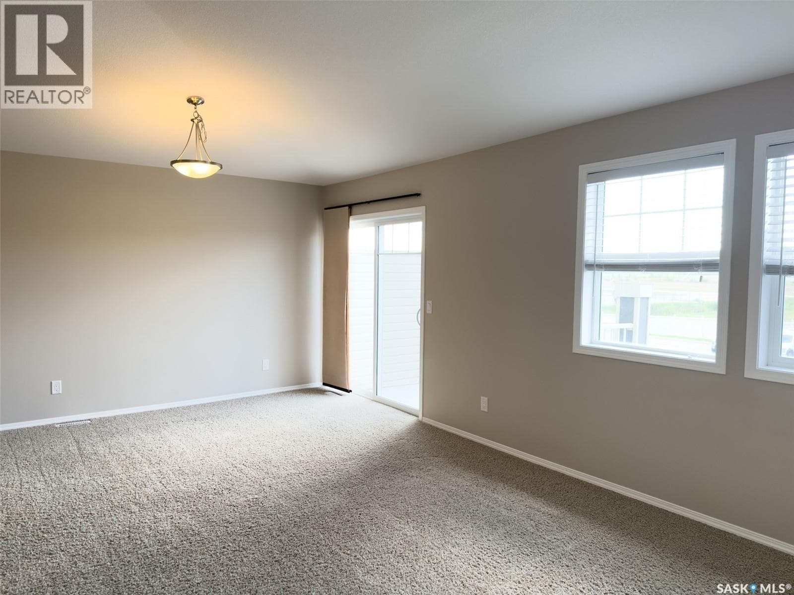 308 100 Chaparral BOULEVARD photo 6