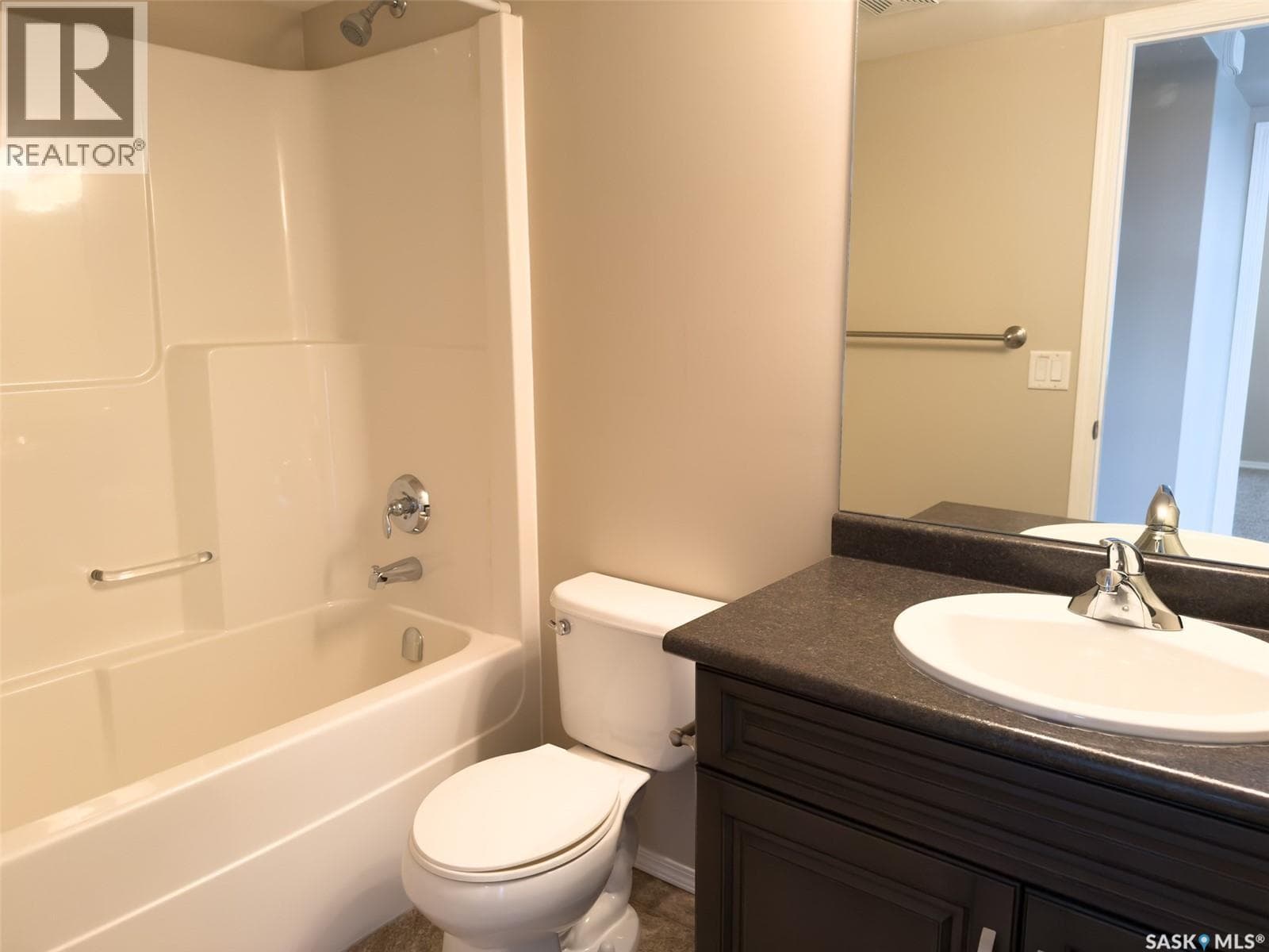 308 100 Chaparral BOULEVARD photo 7