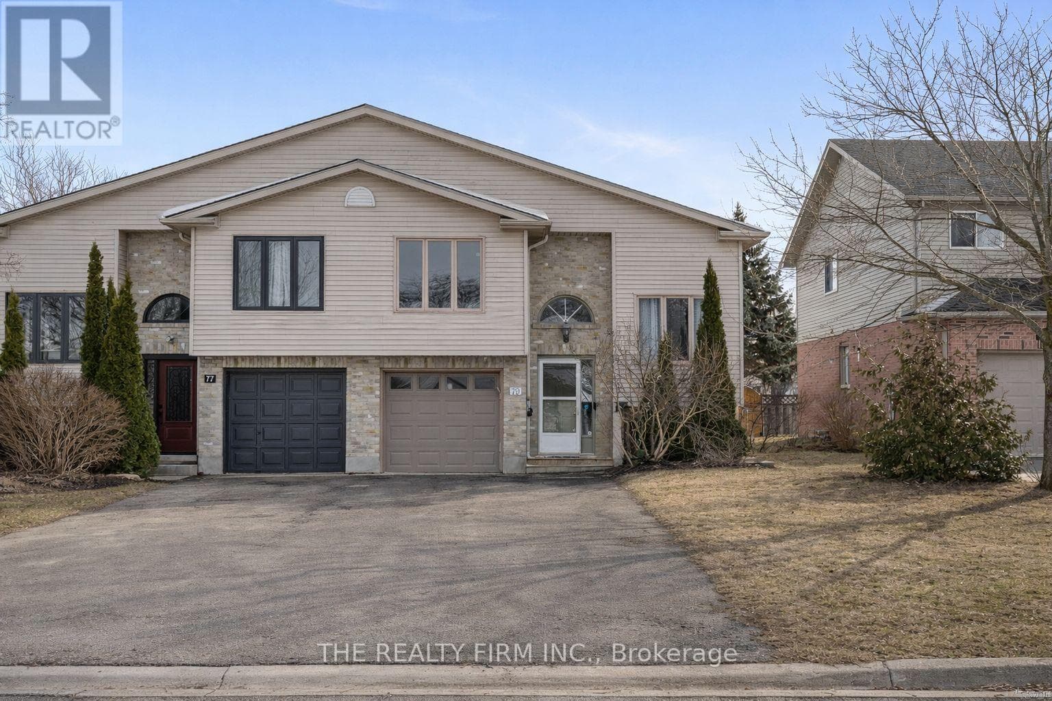 4 bed 2 bath single family at 79 SUNRISE CRESCENT — $519,999