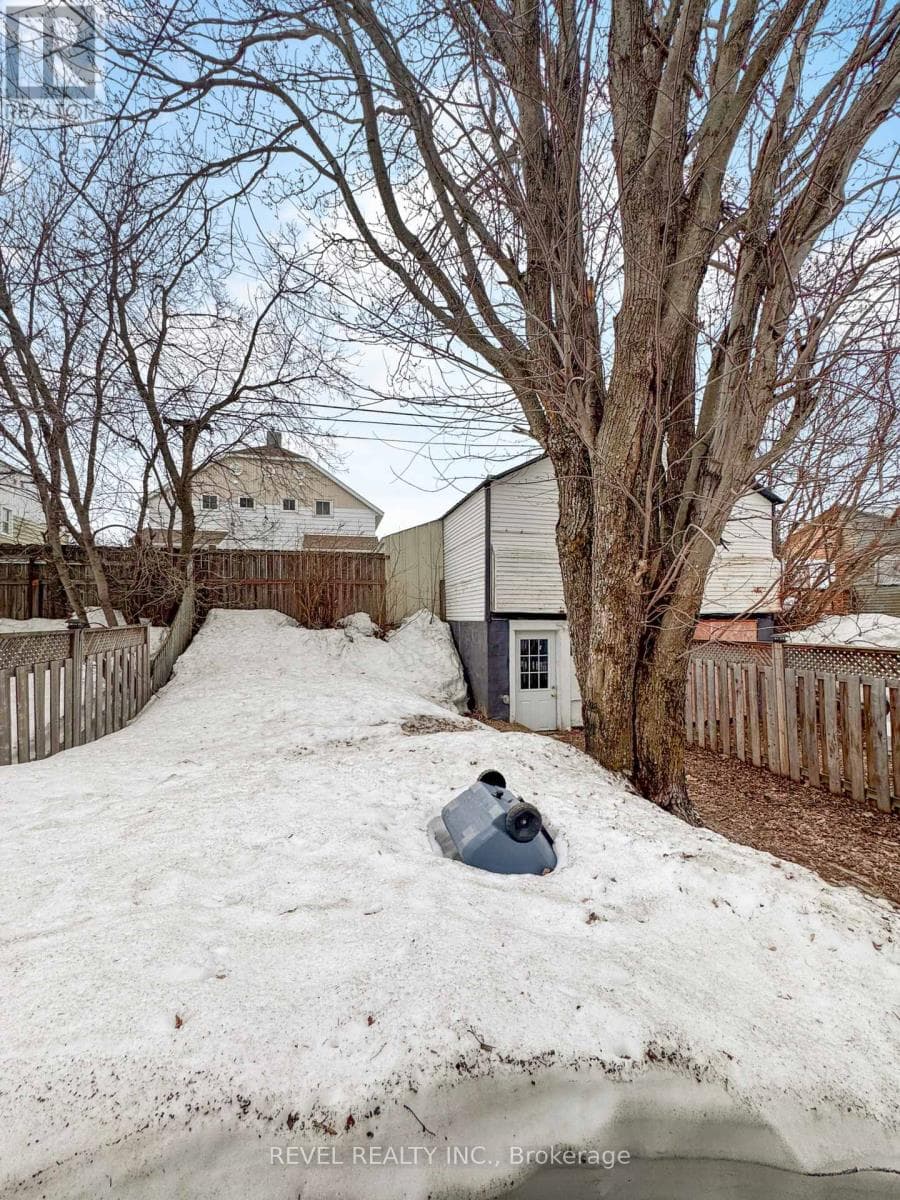 264 CHERRY STREET photo 4