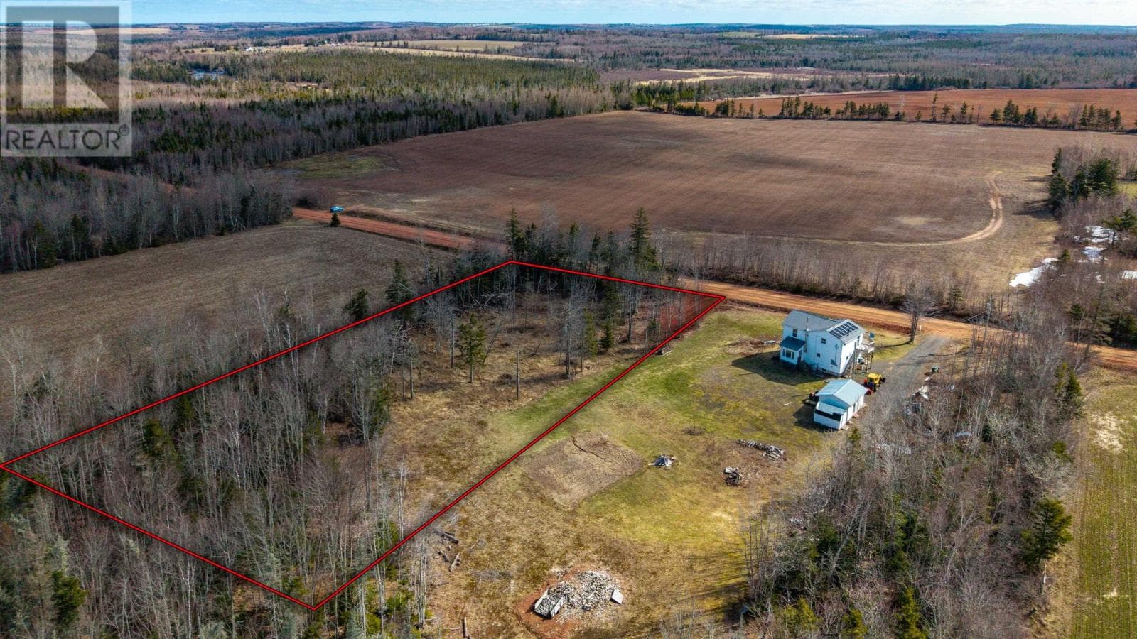 Lot Cape Breton Road photo 2