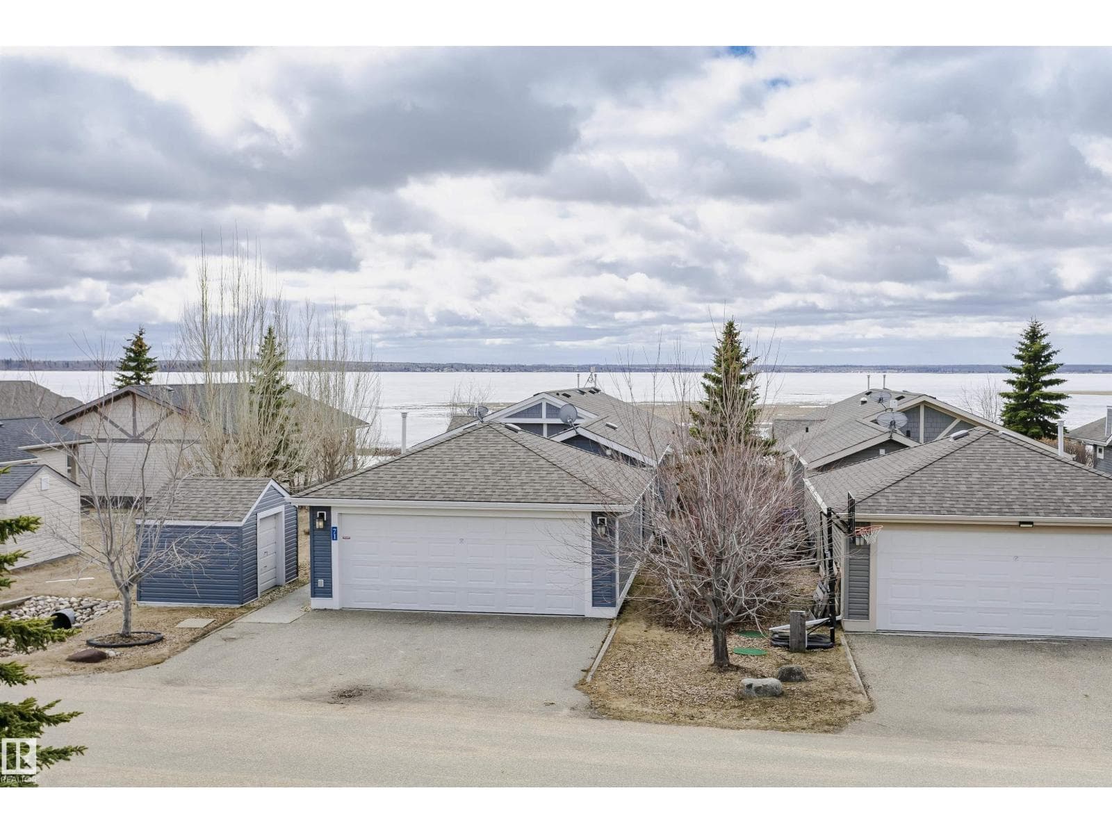 71, 55101 STE. ANNE TR photo 3
