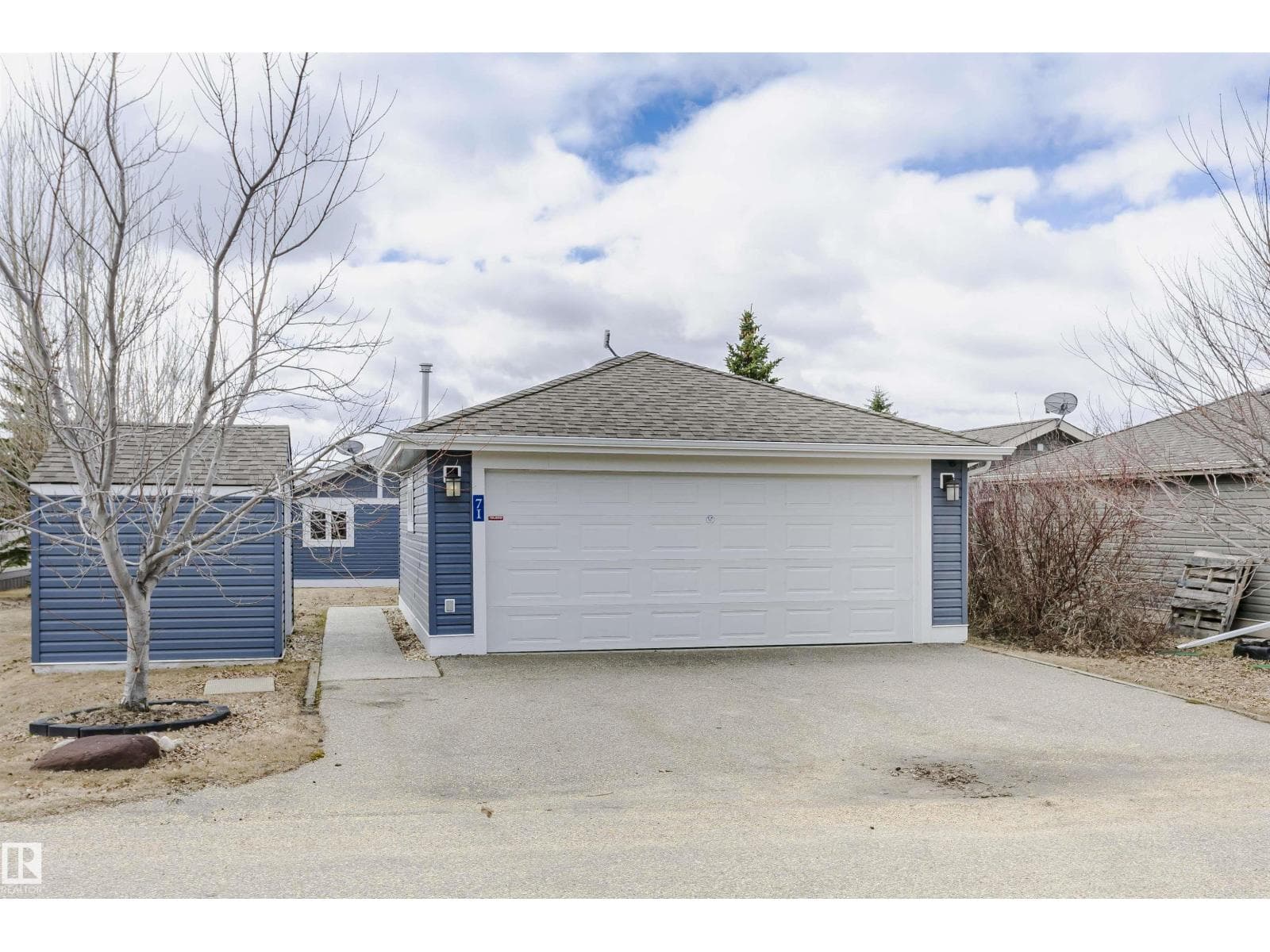71, 55101 STE. ANNE TR photo 5