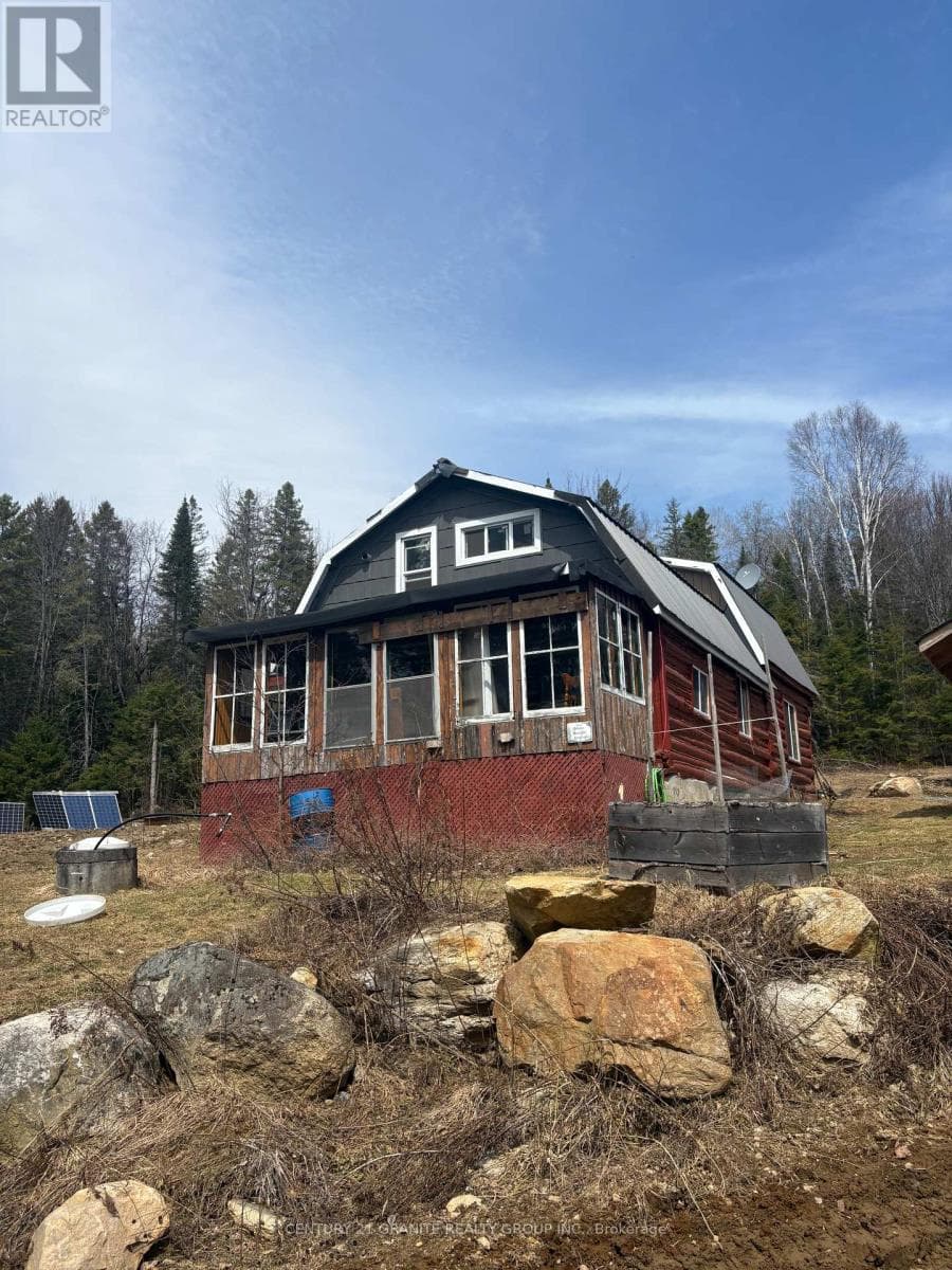 2 bed 1 bath single family at 1079 NORTH MACKENZIE LAKE ROAD — $279,000
