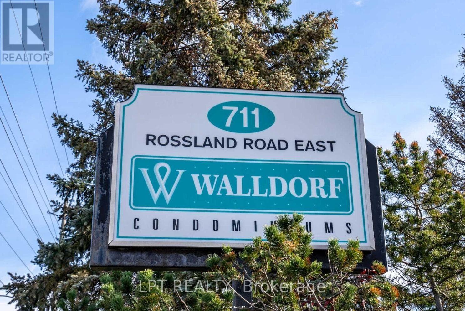 505 - 711 ROSSLAND ROAD E photo 2