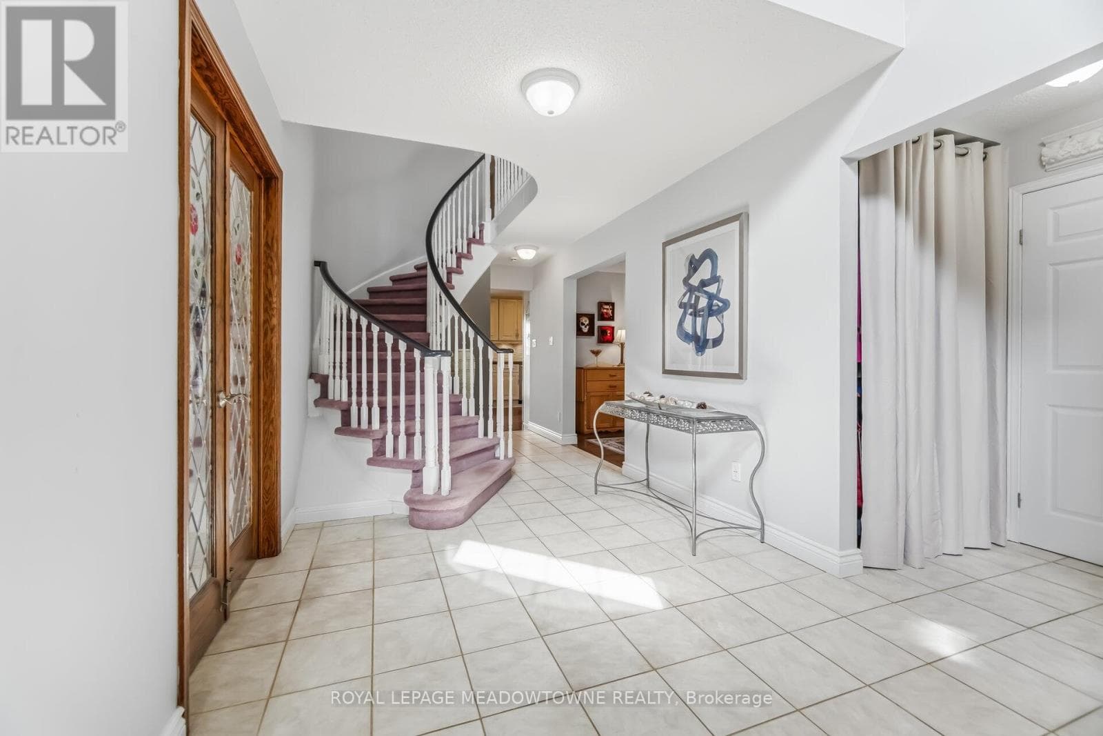38 MCKILLOP COURT photo 4