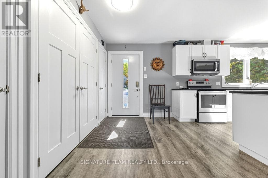 42 HUDSON TRAIL photo 4