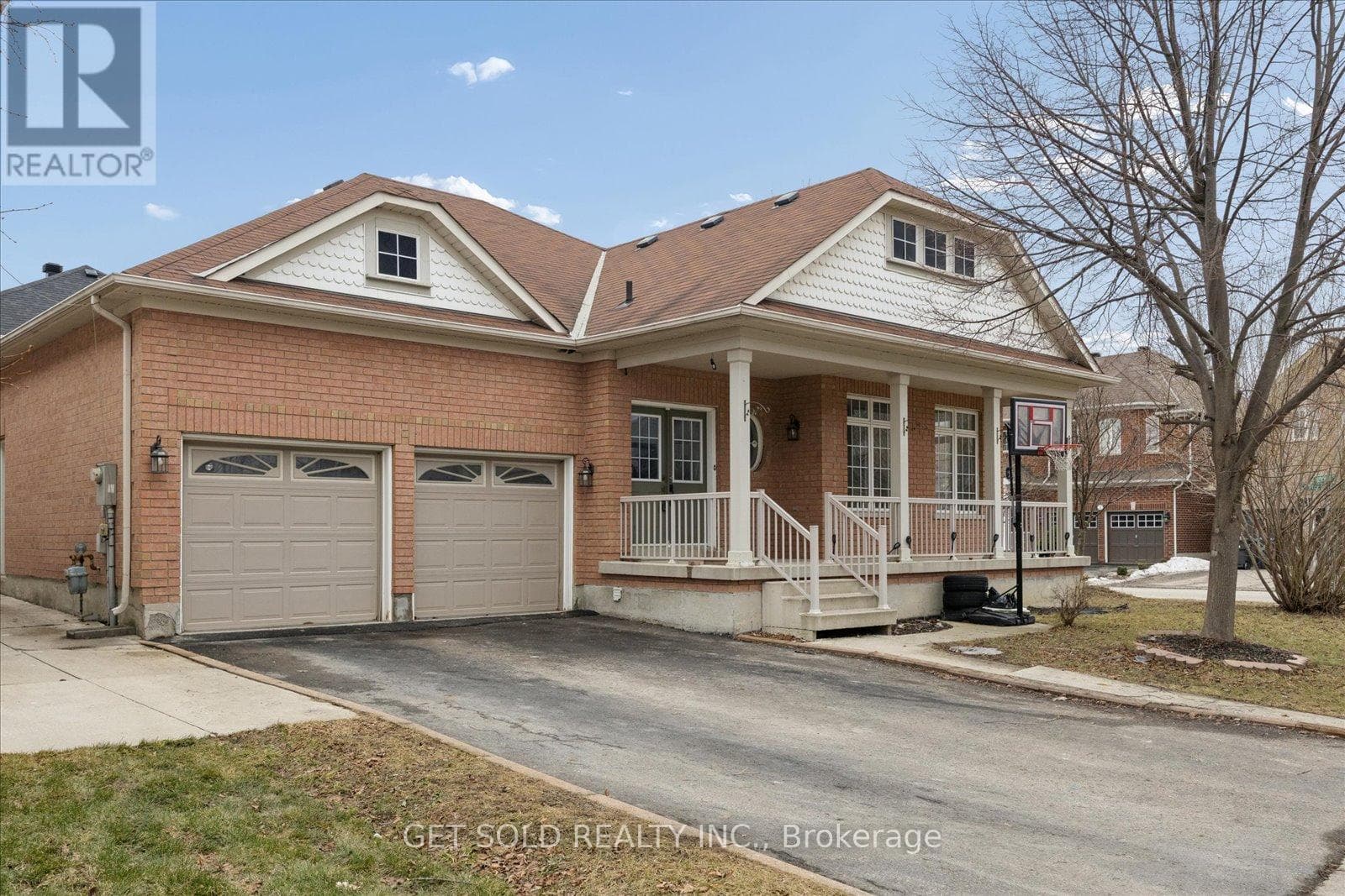 16 DEERCHASE ROAD photo 3