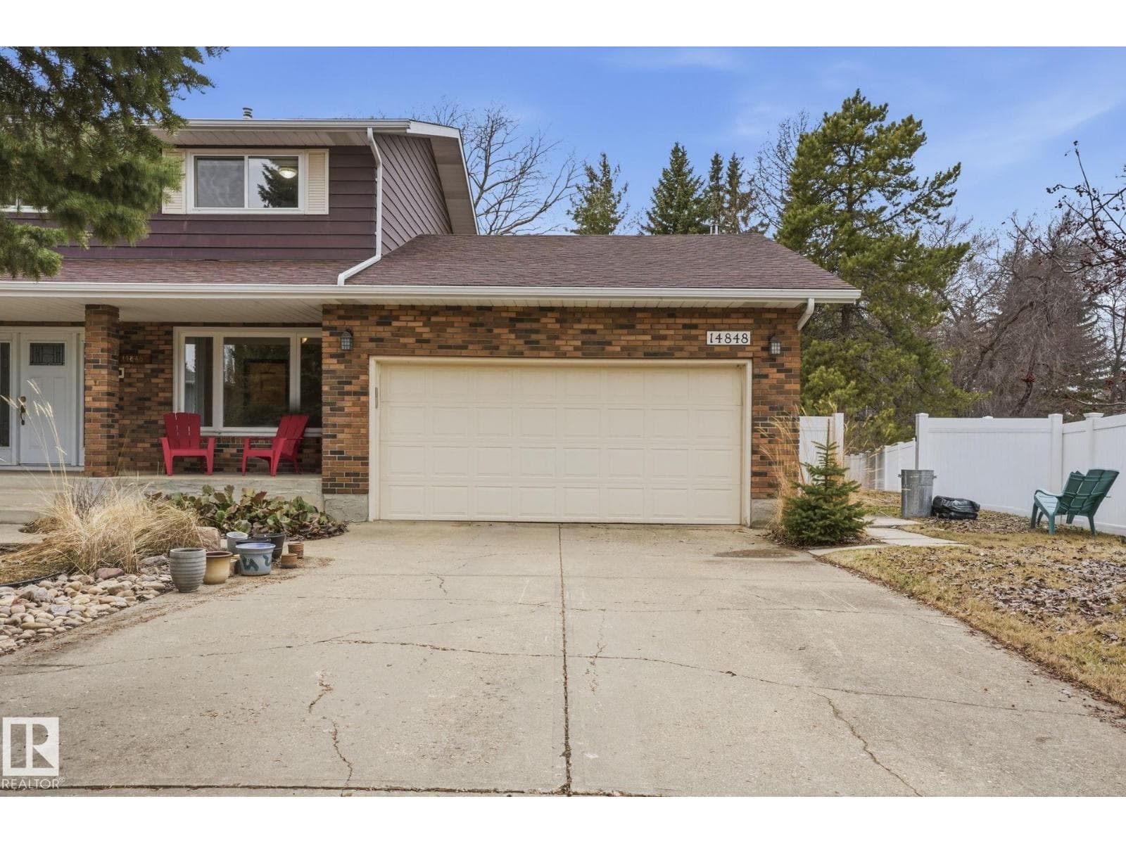 14848 64 AV NW photo 5