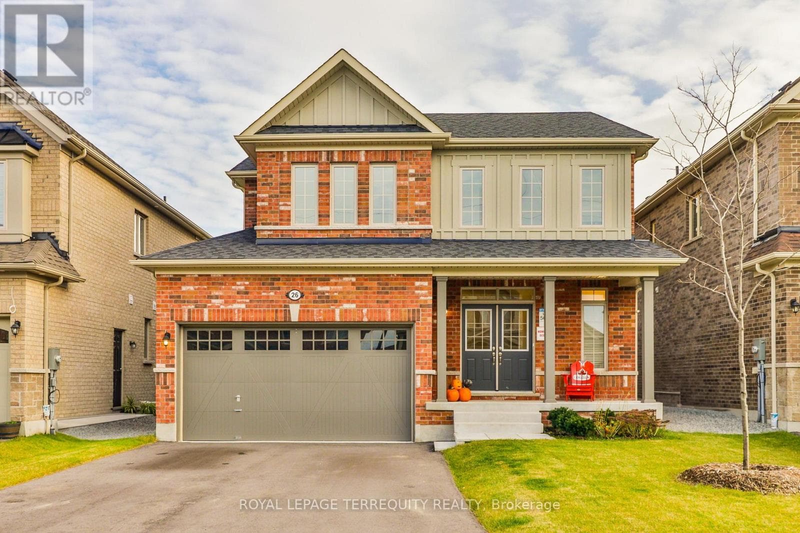 4 bed 4 bath single family at 26 SANFORD CIRCLE — $958,800