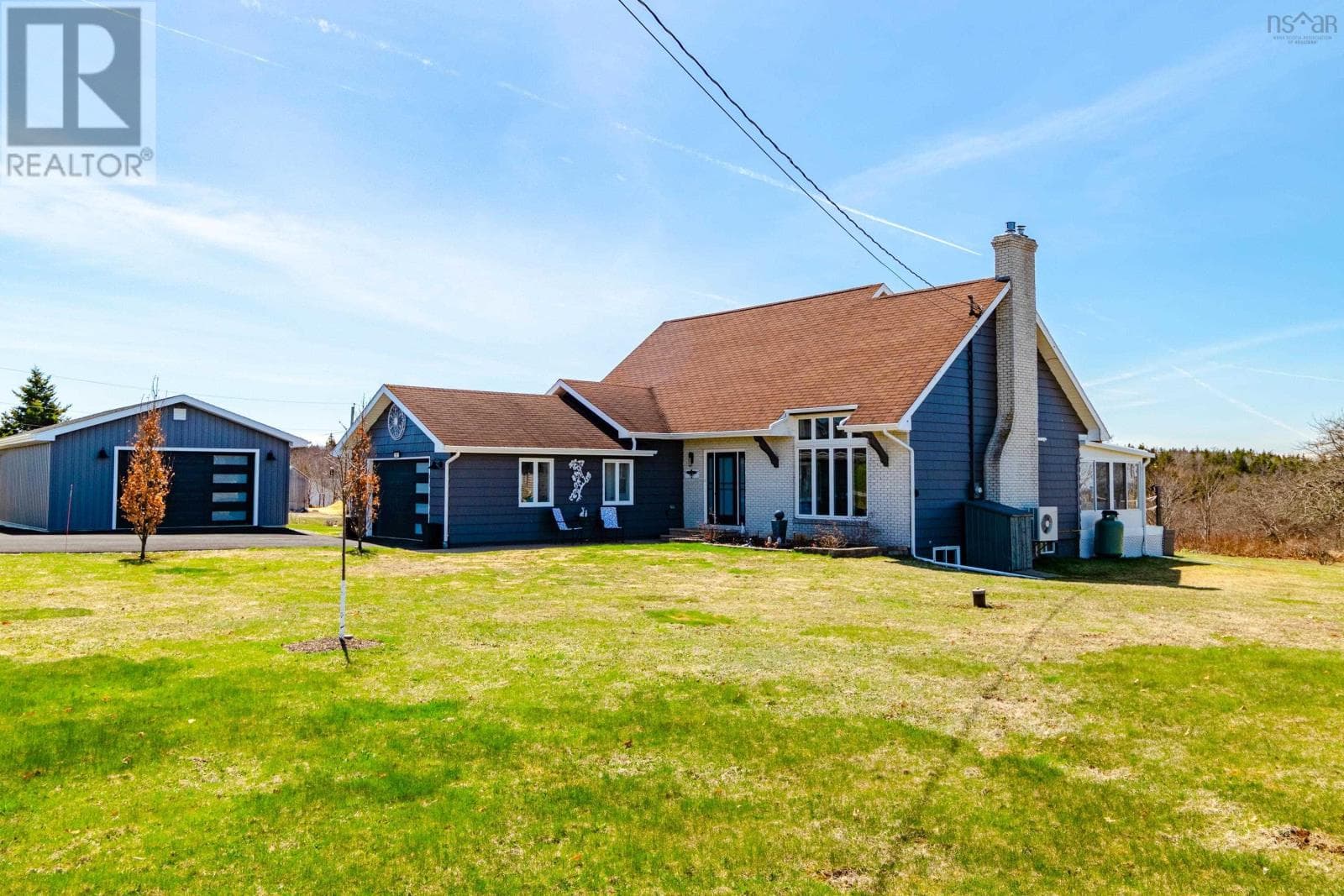 3 bed 2 bath single family at 53 Jovite Road — $545,000