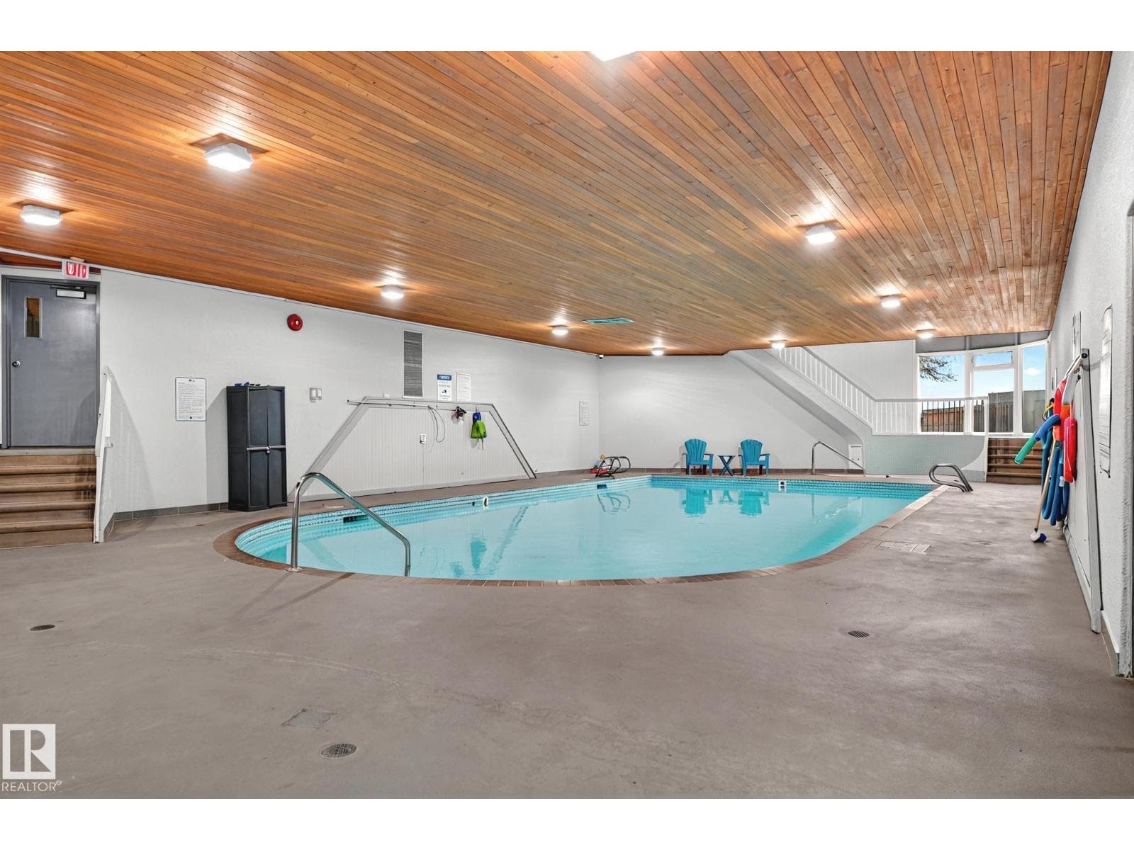 #106 5125 RIVERBEND RD NW — photo 3