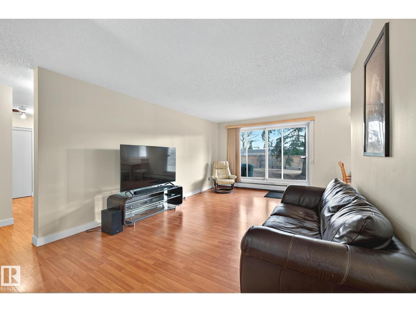 #106 5125 RIVERBEND RD NW — photo 5