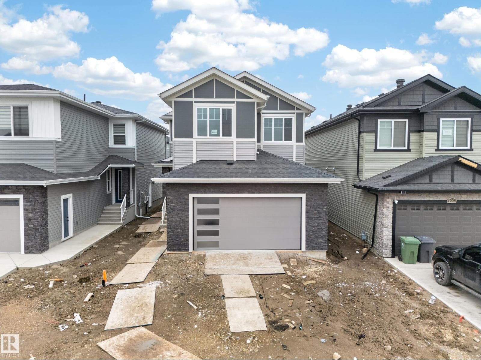 4005 39 ST