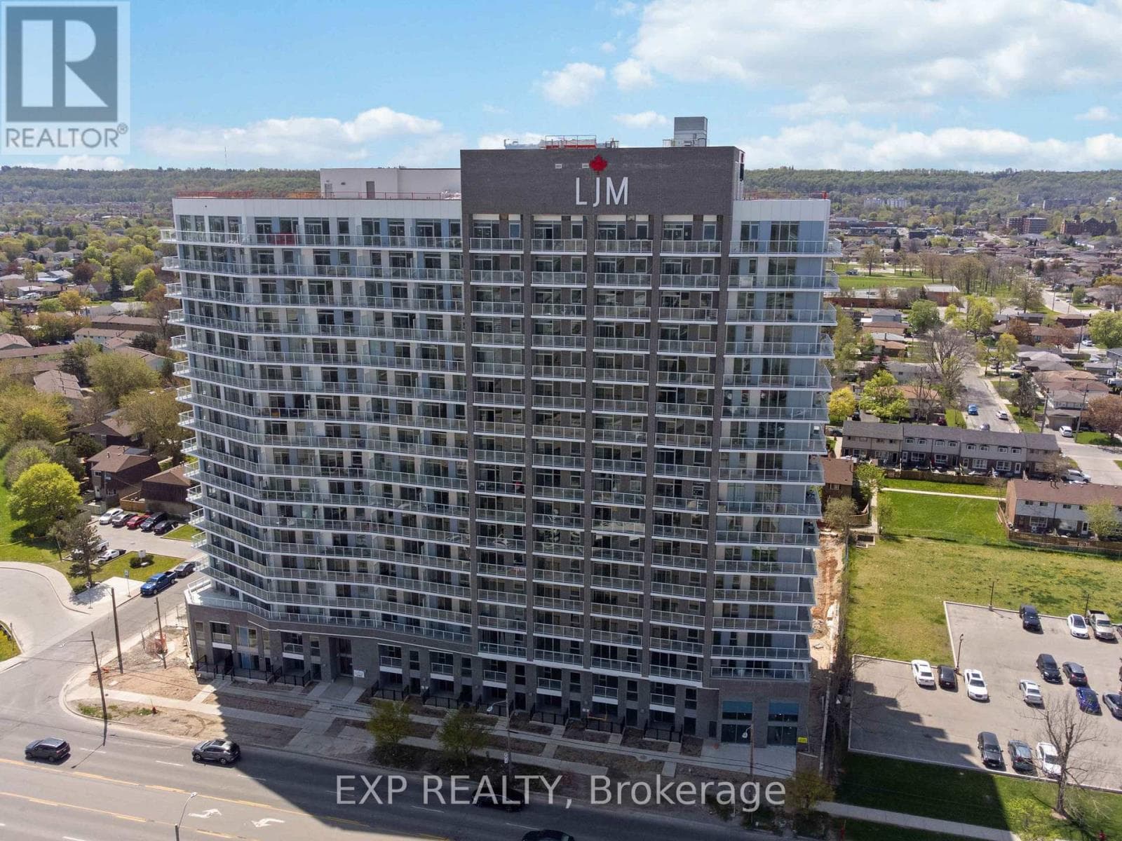 1315 - 2782 BARTON STREET E photo 2