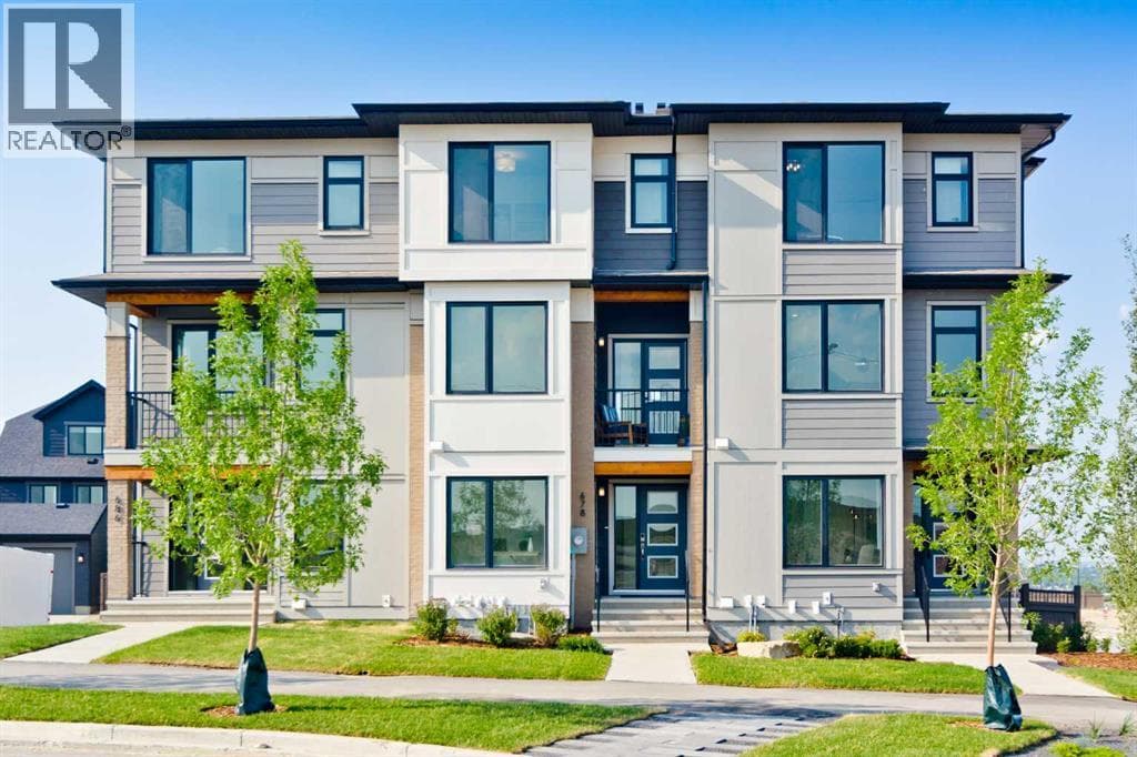 261 Bighorn Avenue SW