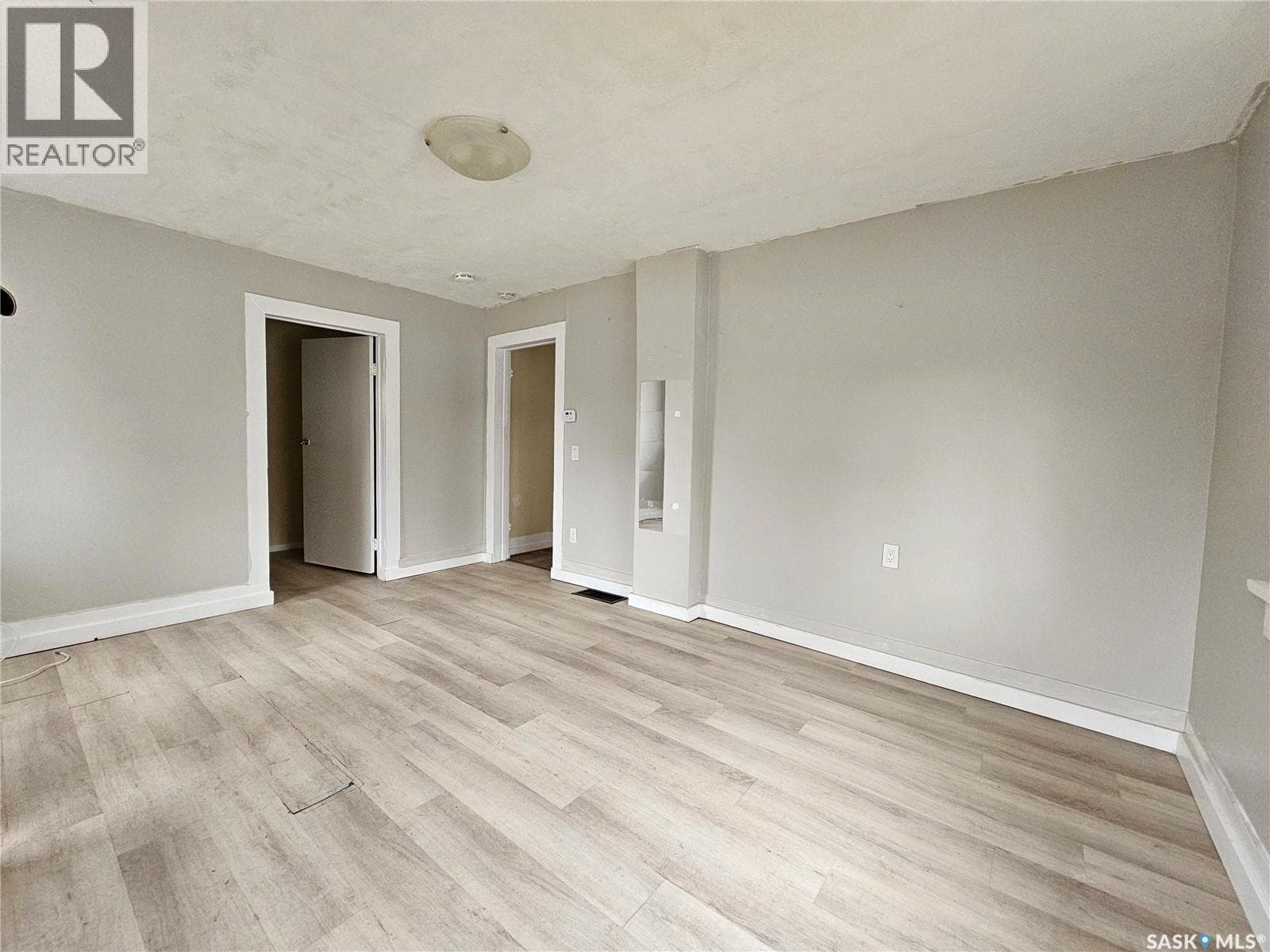 1432 105th STREET photo 4