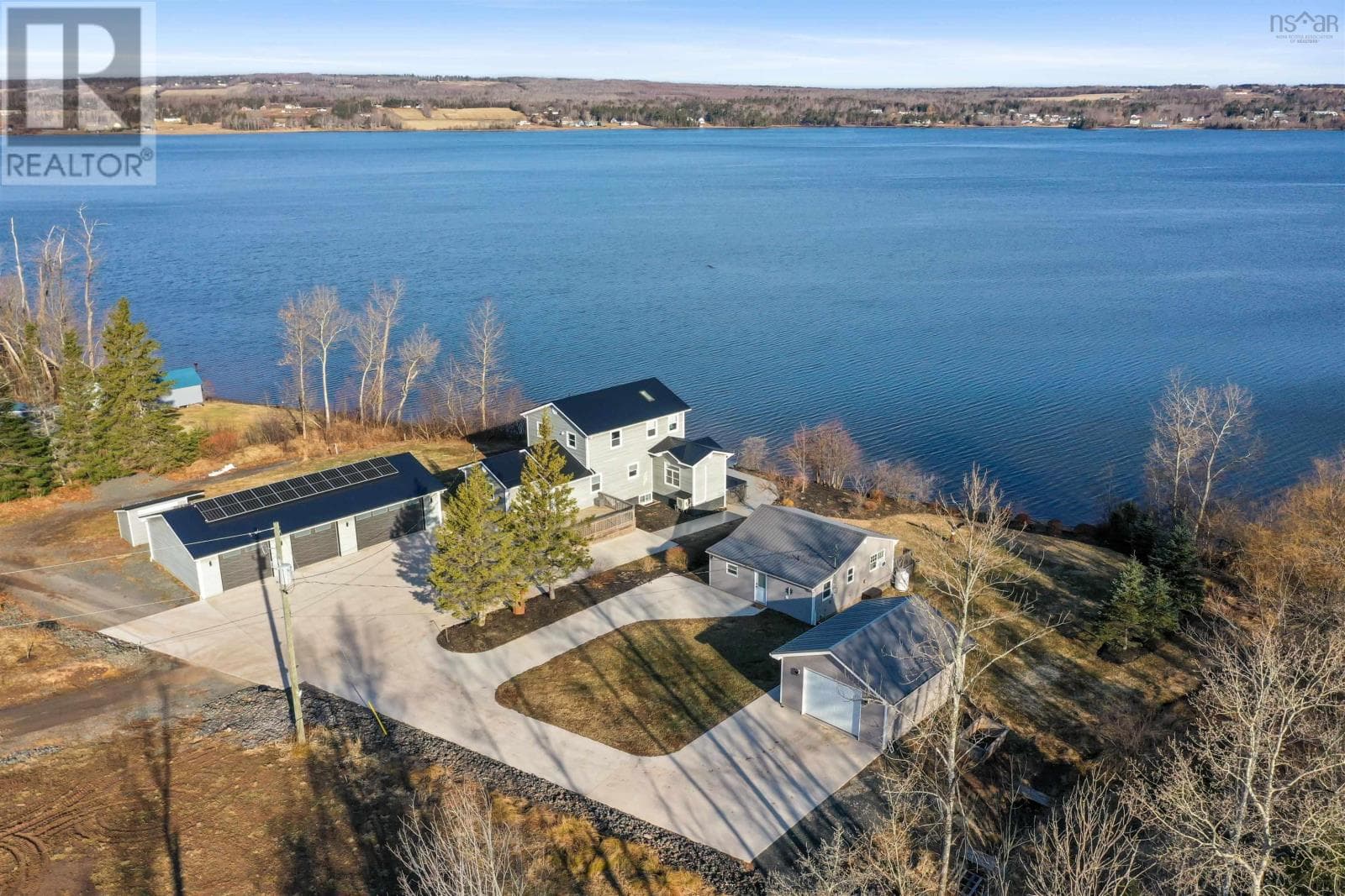 3 bed 4 bath single family at 79 & 81 Oak Lane, Loch Broom Loop — $1,287,500