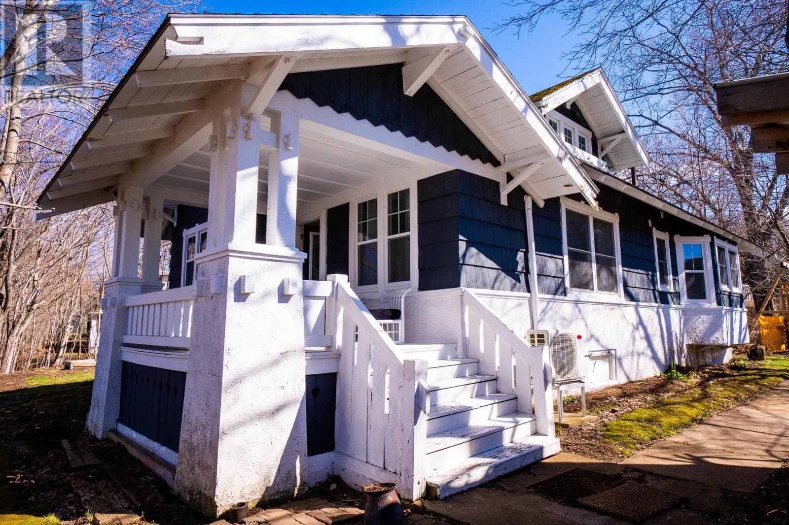 35 King Street photo 2