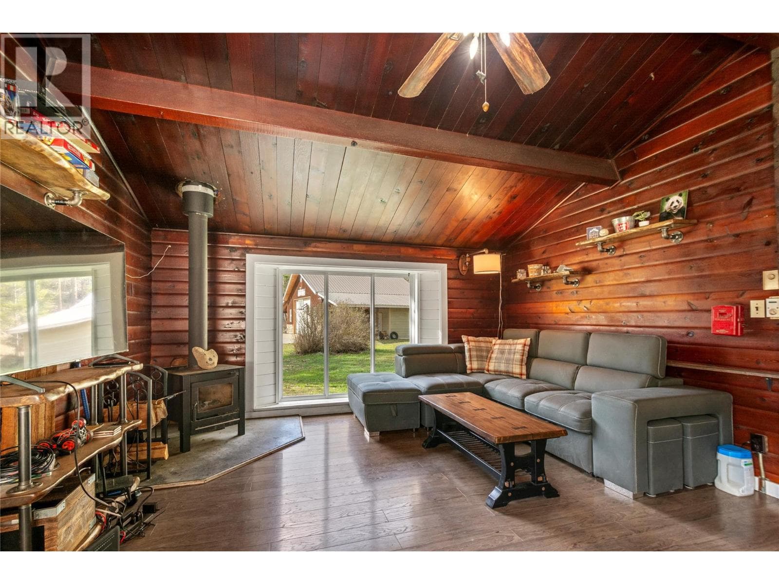 3802 Coalmont Road photo 2