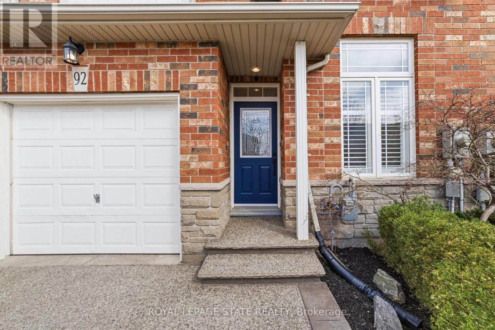 92 BENZIGER LANE photo 3
