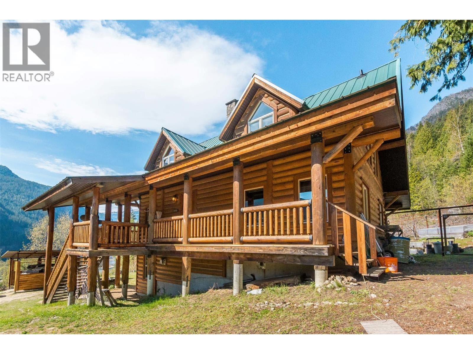 4761 Slocan River Road photo 4