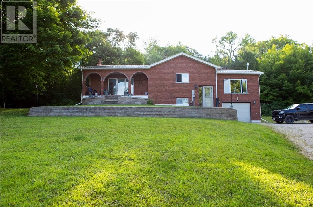 157 Emery Road photo 4