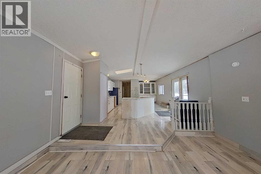 2135 Mistassiniy Road photo 3