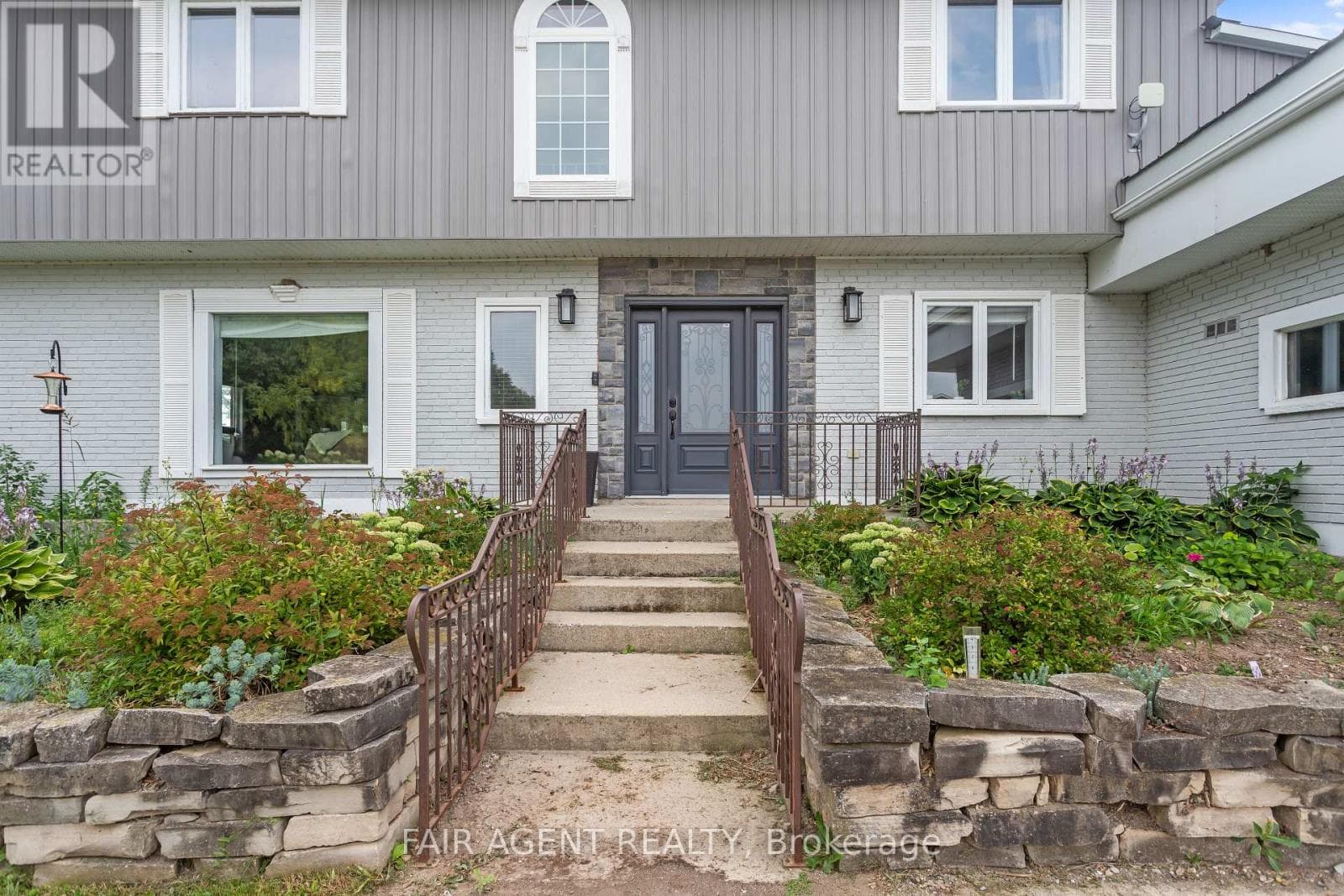 4484 AUSABLE DRIVE photo 4
