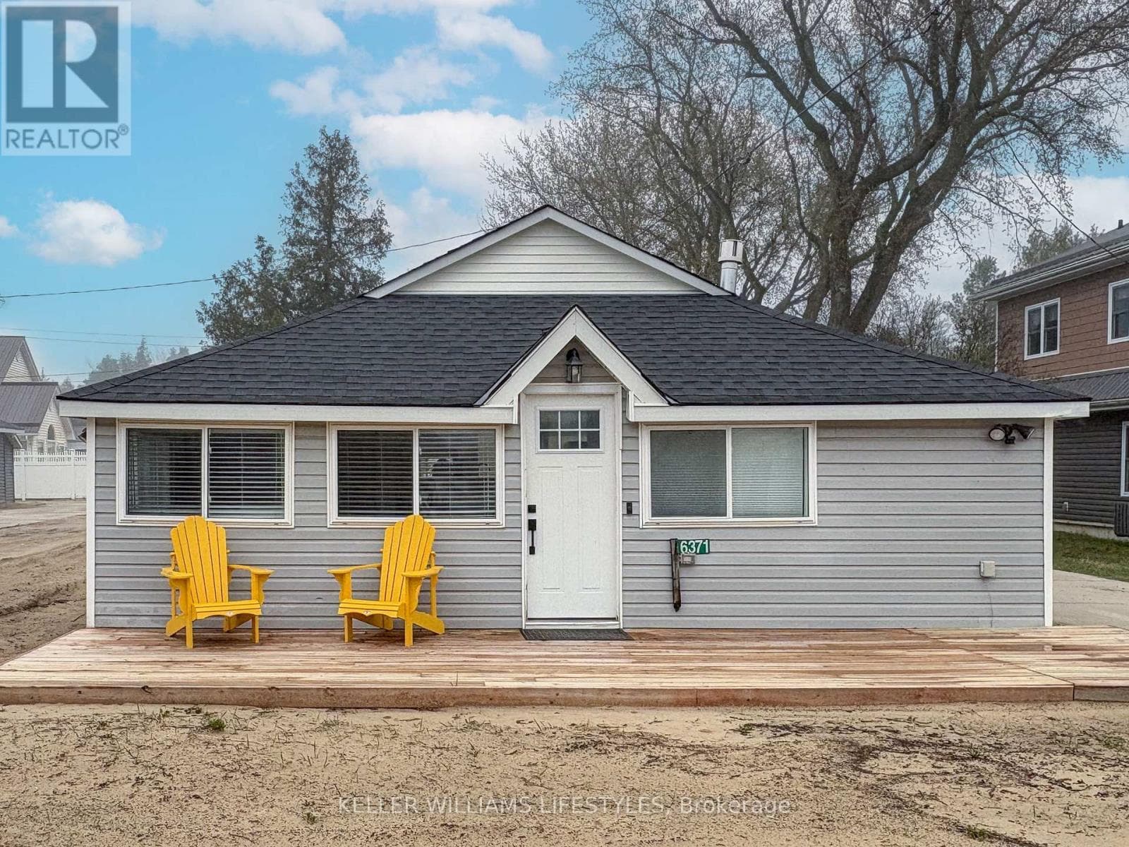 3 bed 1 bath single family at 6371 COTTAGE WAY LANE — $849,900