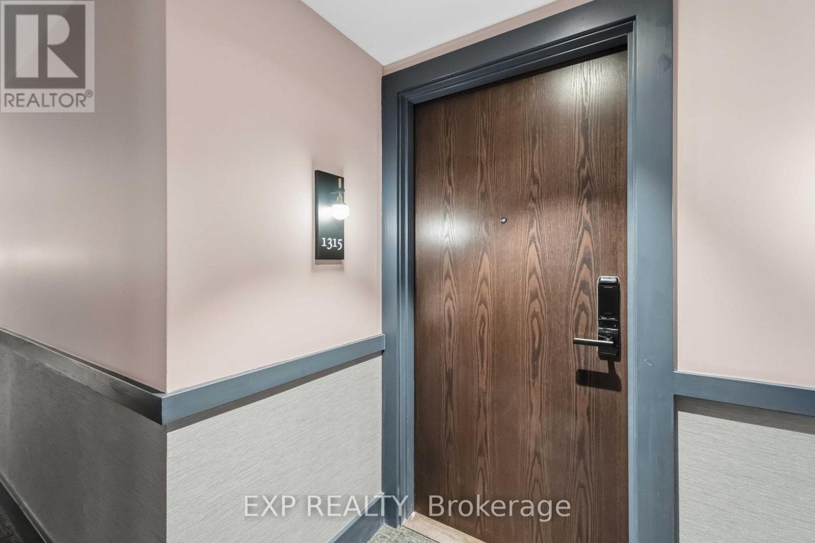 1315 - 2782 BARTON STREET E photo 3