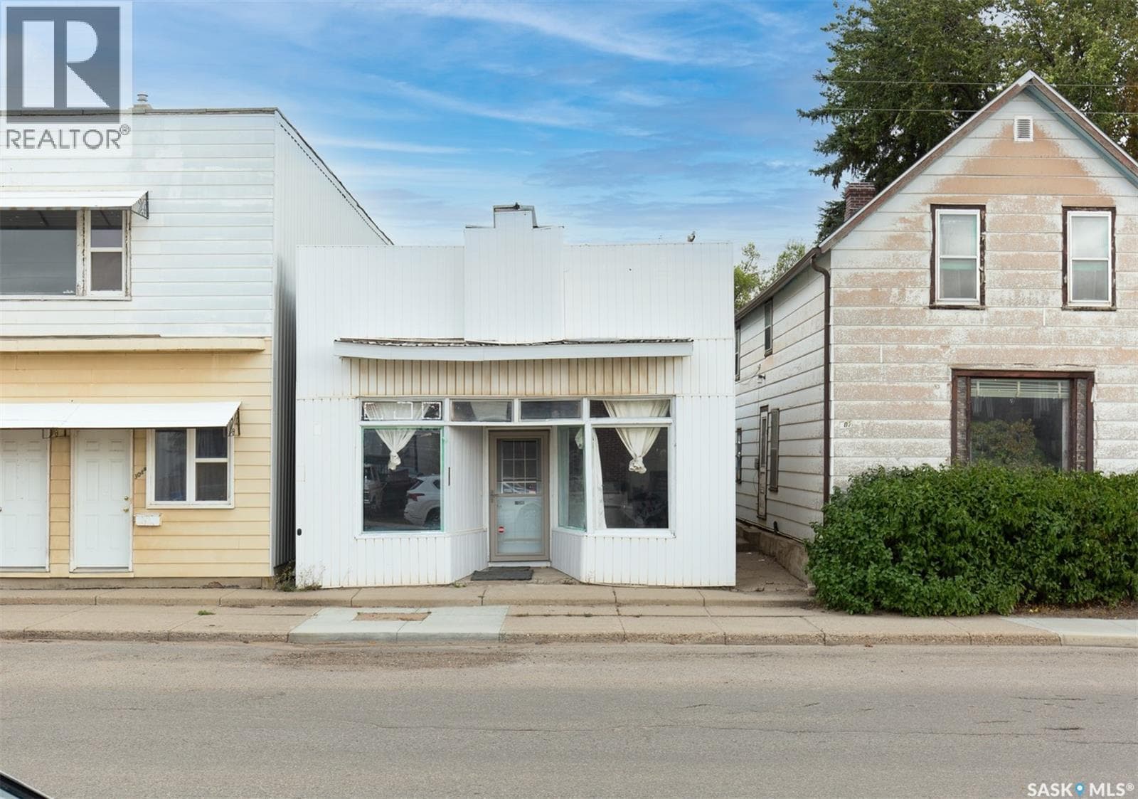 306 Fairford STREET W
