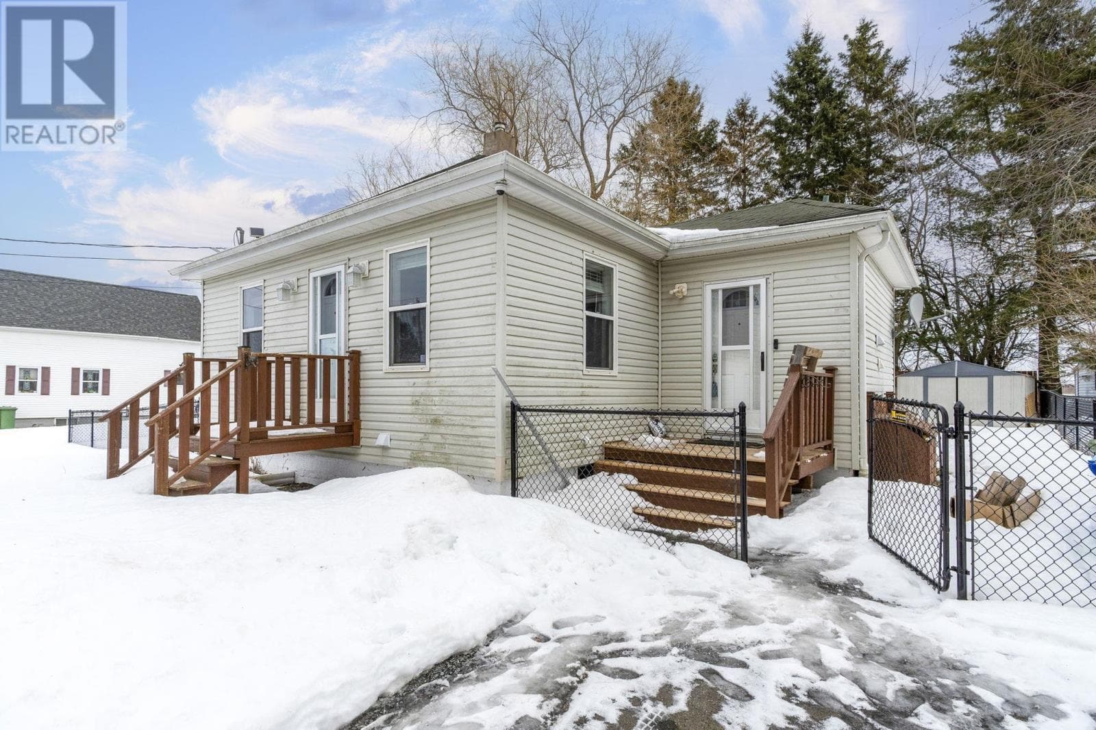 1034 Highway 277 photo 4