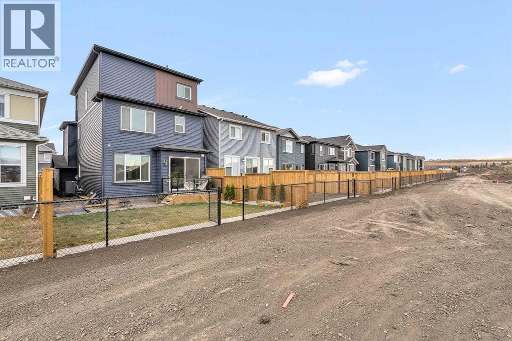 127 Creekstone Park SW — photo 3