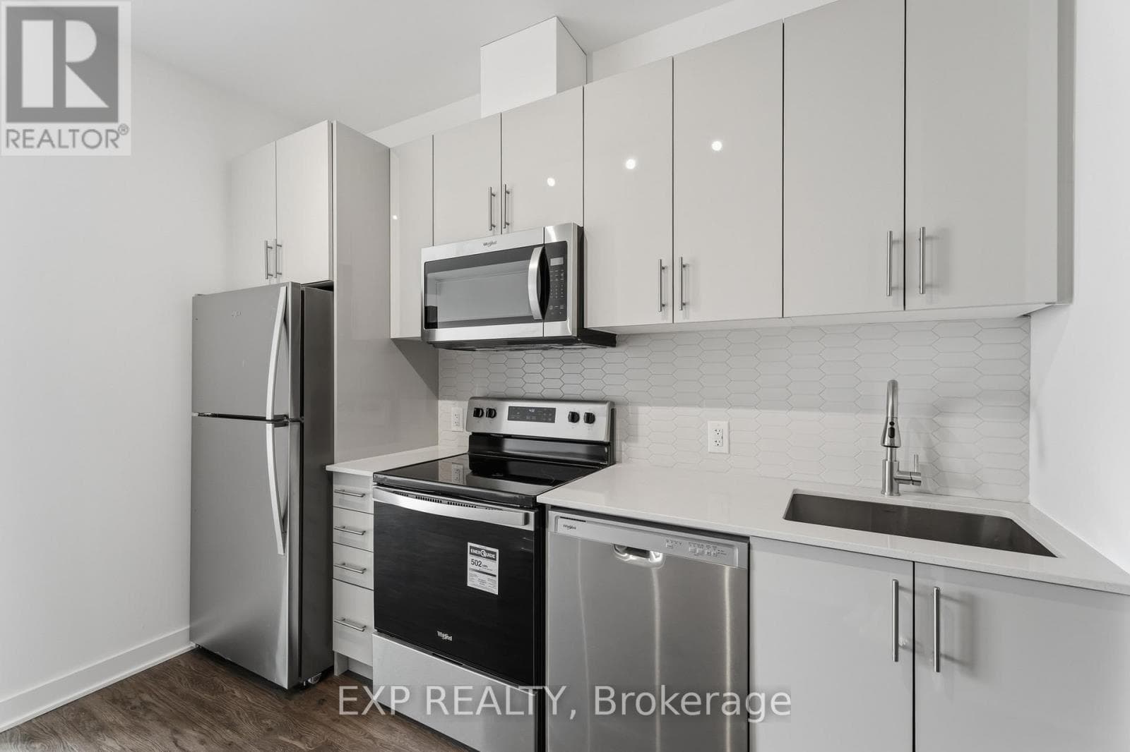 1619 - 2782 BARTON STREET E photo 4