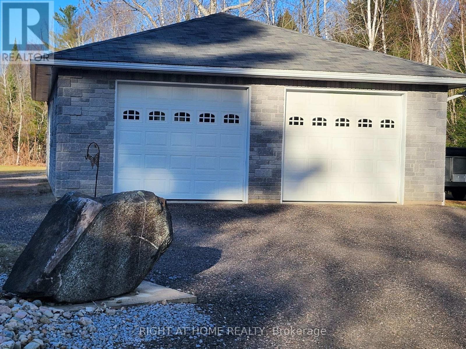 80 RAHNS ROAD photo 3