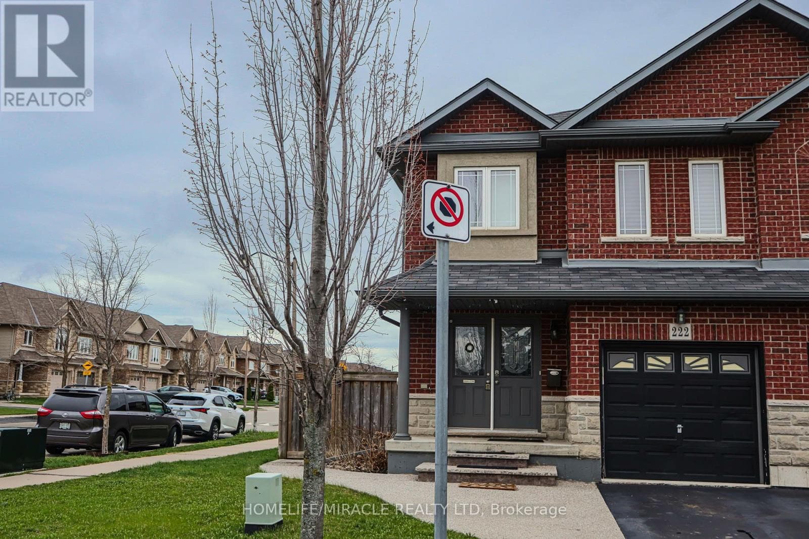 222 PELECH CRESCENT photo 2