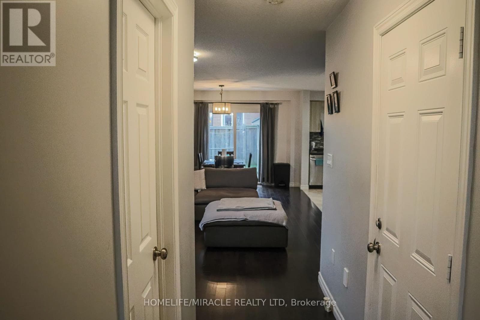 222 PELECH CRESCENT photo 5