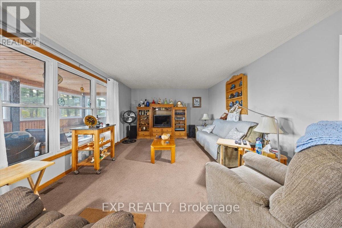 1220 WESTROSS ROAD photo 5